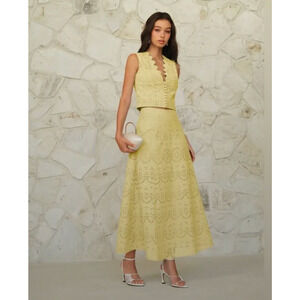 - NWT Commense Eyelet Pattern Maxi Skirt Yellow Sz L